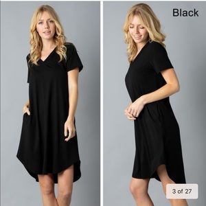 V Neck dress with Side Pockets NWOT